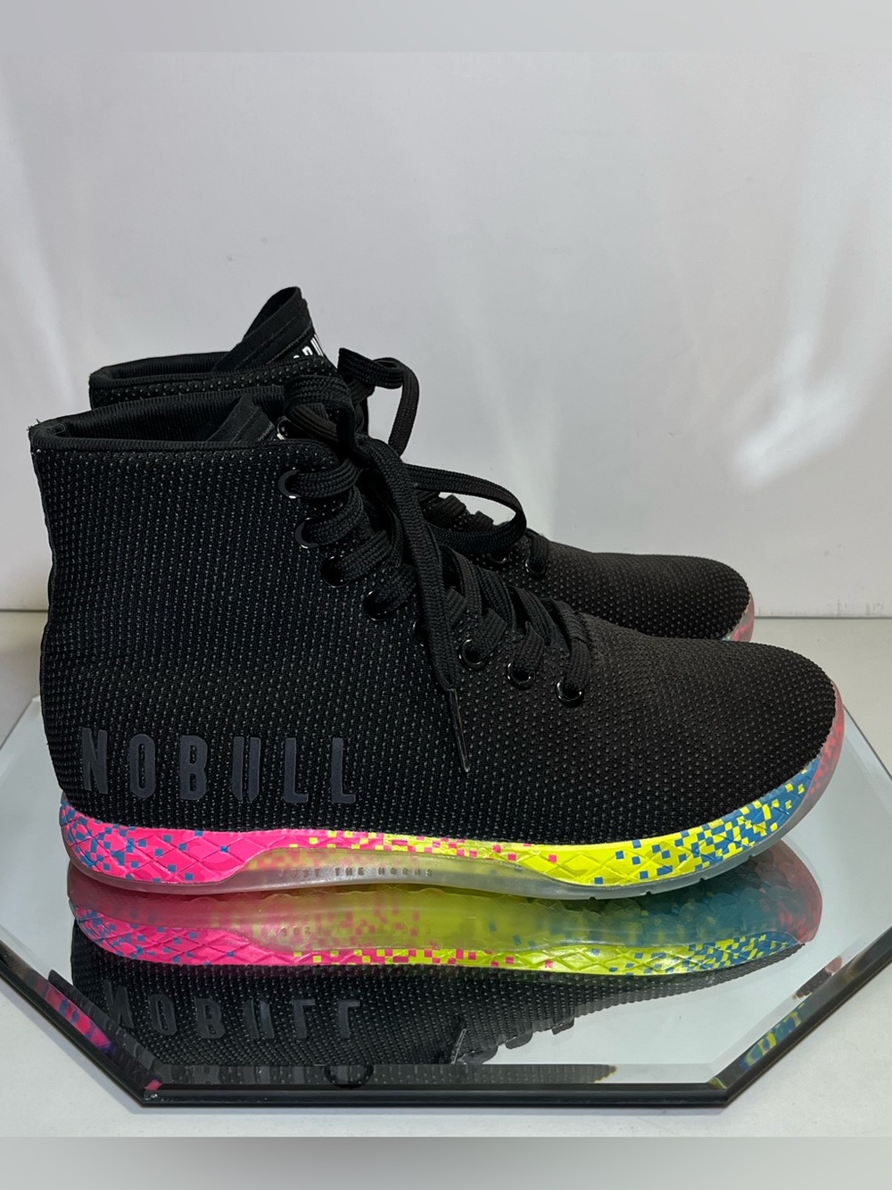 NEW No Bull High Top Athletic Gym Trainers, Men Size 6, Women Size 7.5, Black